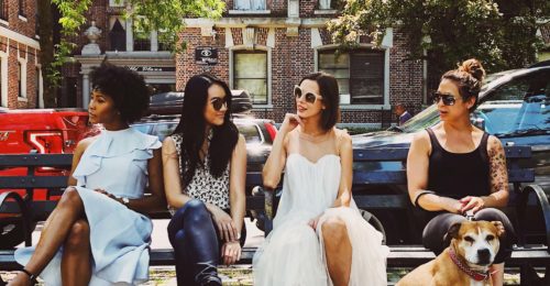 Stop Comparison on social media